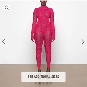 NWT SKIMS WARP KNIT LACE CATSUIT